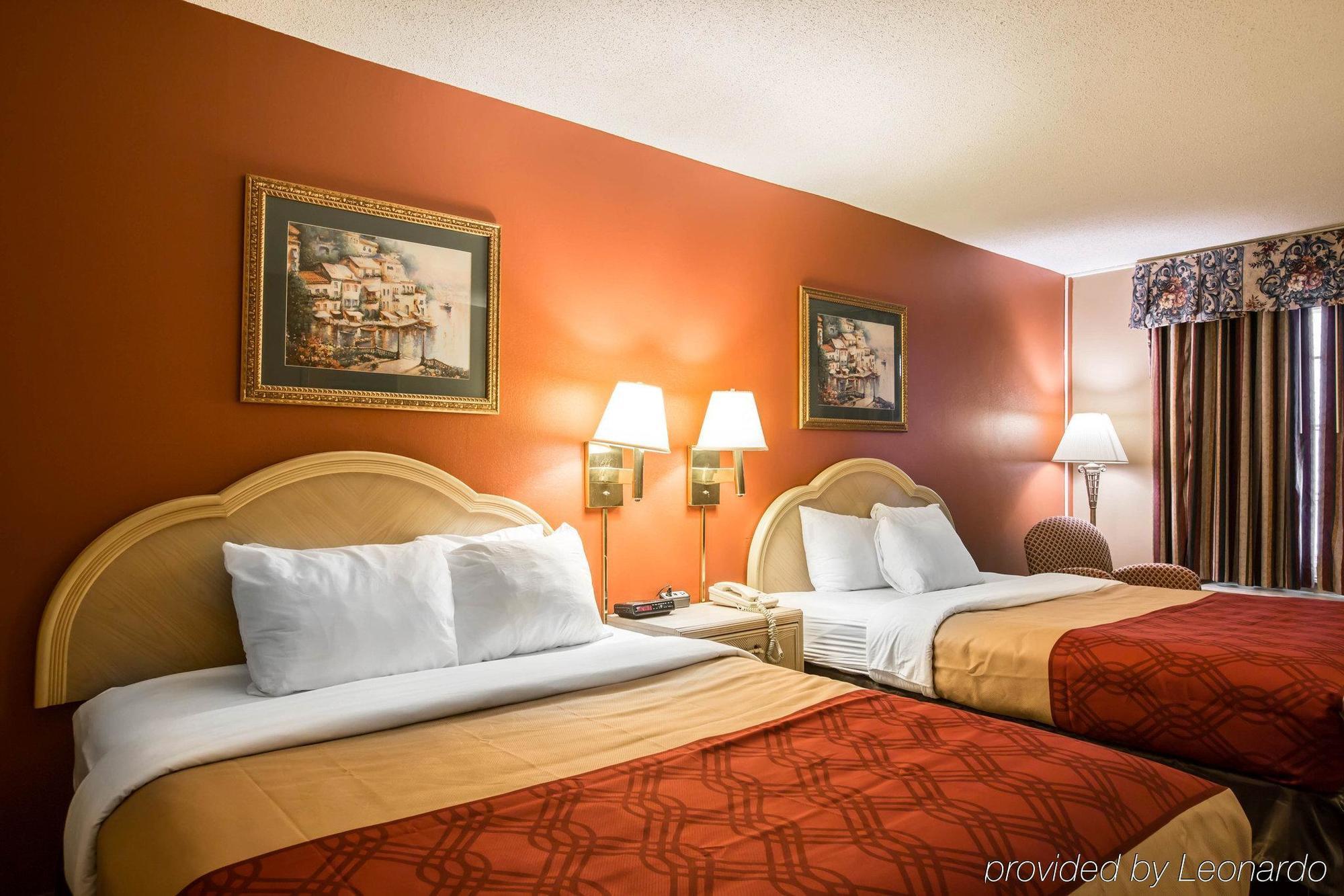 Hotel And 2*
